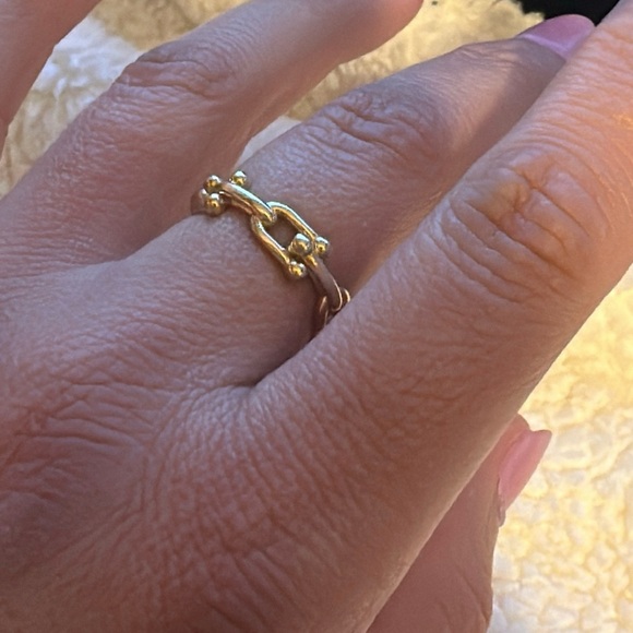 18k Gold Micro Link Ring - Picture 4 of 13